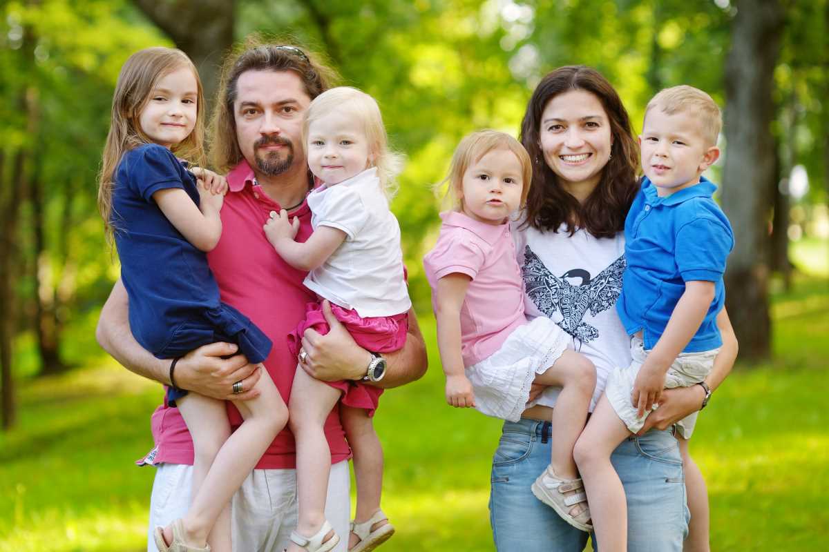 Teaching Children the Importance of Caring for Family Pets